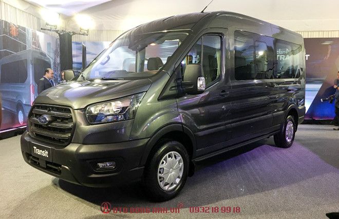 Xe-tải-Van-Ford-Transit-thung-dong-lanh
