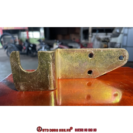 Bát cong sắt xi mạ cao cấp bửng thùng xe tải