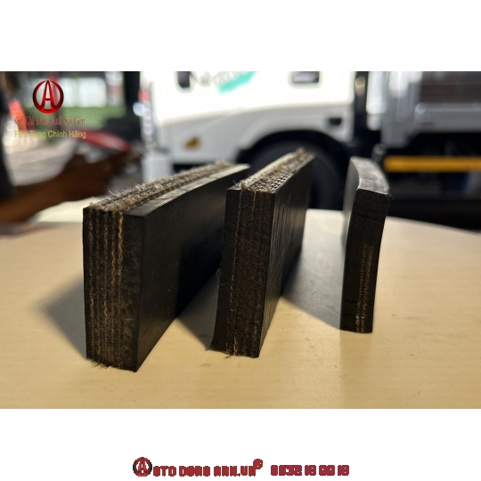 Cao su bố đệm thùng xe tải bản 5 phân dày 10mm