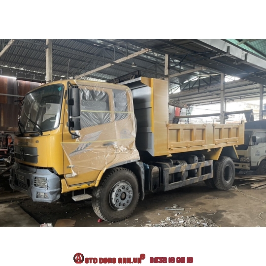 Đóng lại thùng xe ben cũ đã qua sử dụng