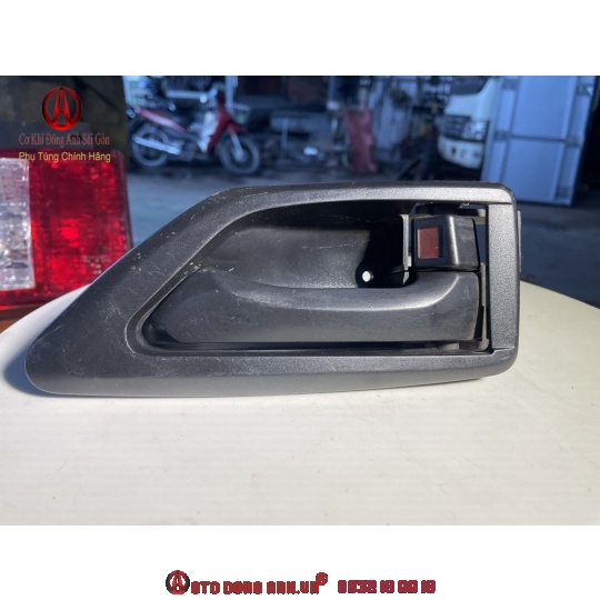 Tay mở cửa ngoài xe tải Veam, Jac, Isuzu 1T9 - 3T5 phụ tùng chính hãng
