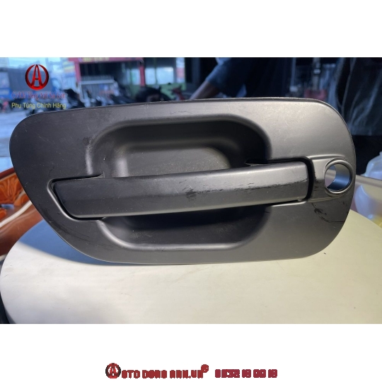 Tay mở cửa ngoài xe tải Veam E4, Jac, Isuzu 1T9 - 3T5 phụ tùng chính hãng